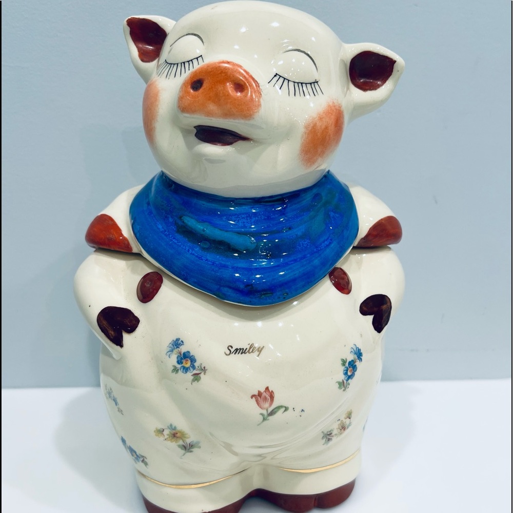 Vintage Shawnee Cookie Jar Smiley Pig Blue Scarf